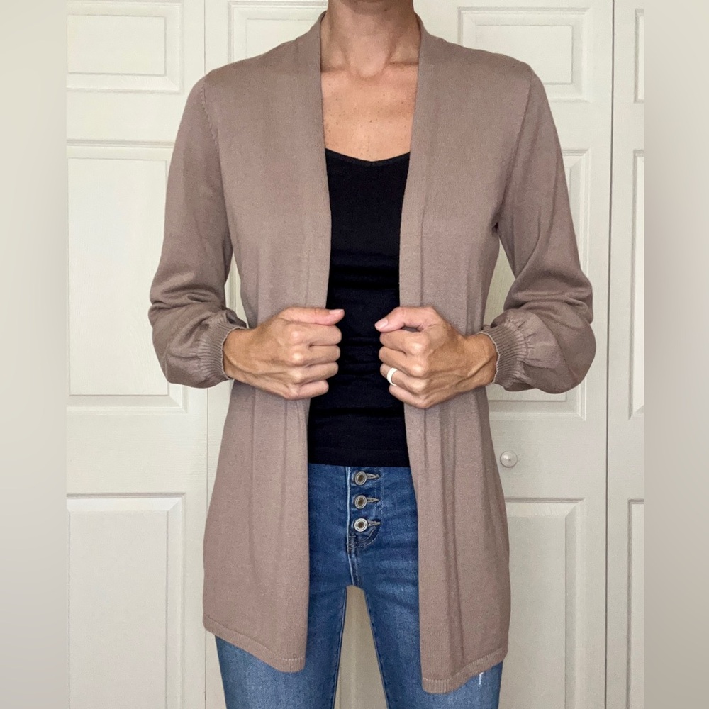 Cyrus Women's Brown Open-Front Cardigan